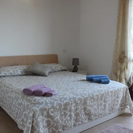 Pasiga - Private Jacuzzi - Apartment Telti