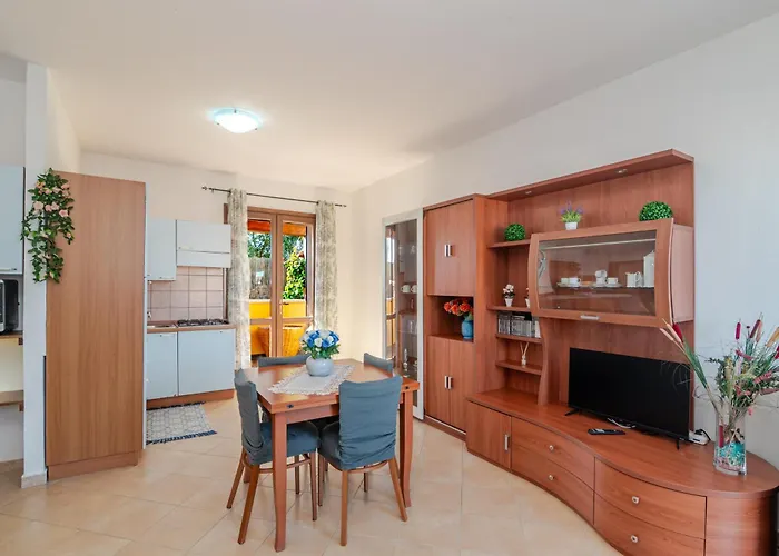 Pasiga- Jacuzi Privata Vicino Olbia Ferienhaus *