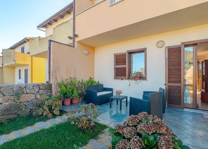 Ferienhaus Pasiga- Jacuzi Privata Vicino Olbia Telti